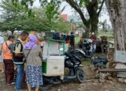 Jalin Kebersamaan Dengan Masyarakat, IWO Muba Gelar Sarapan Gratis Bersama