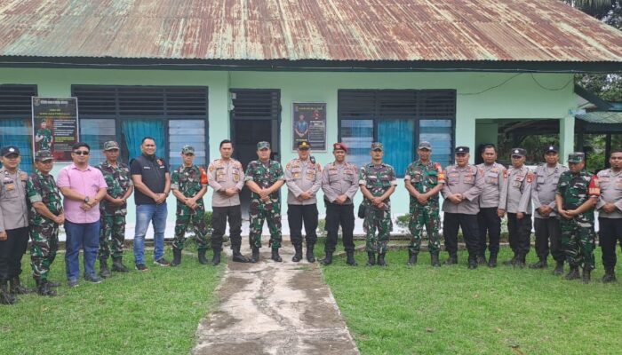 HUT TNI Ke 79 Kapolsek Karang Dapo Bersama Personel Kunjungan Ke Koramil Rawas Ilir