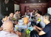 Kapolsek Sanga Desa Perkuat Peran Bhabinkamtibmas Lewat Pengarahan Strategis Jaga Kamtibmas