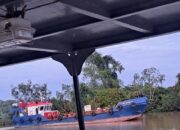 Kapal Angkutan BBM Ilegal Lintas Provinsi Diduga Milik Oknum Polisi Polda Babel Beroperasi Bebas di Kecamatan Sungai Lilin